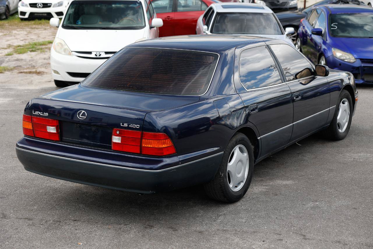 Used 1999 Lexus LS 400 w/ Premium Pkg RWD image 11