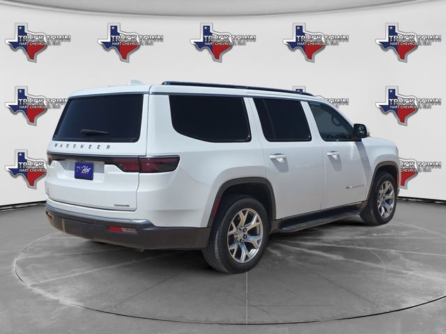 Used 2022 Jeep Wagoneer Series II AWD/4WD image 3