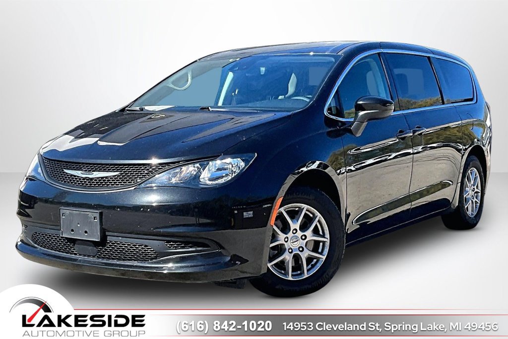 Used 2024 Chrysler Voyager LX FWD image 1