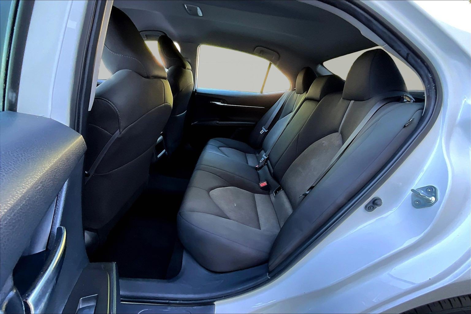 Used 2023 Toyota Camry LE FWD image 23