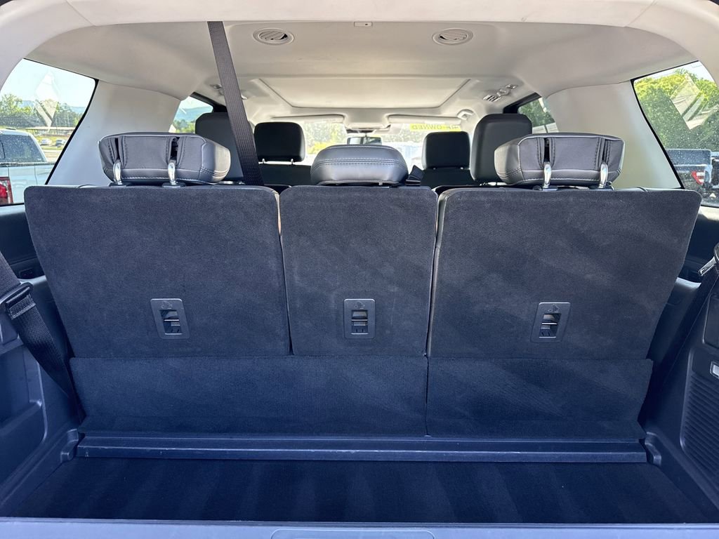 Used 2025 Ford Expedition Active image 18