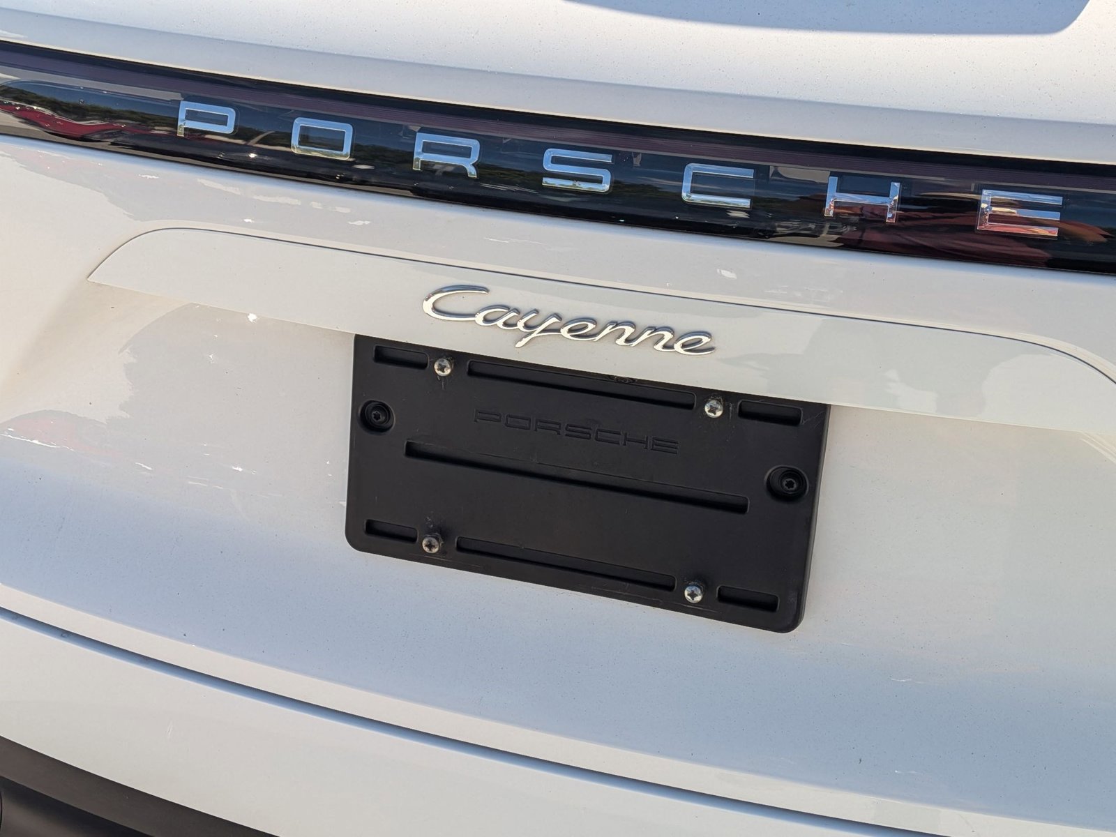 Used 2022 Porsche Cayenne image 13