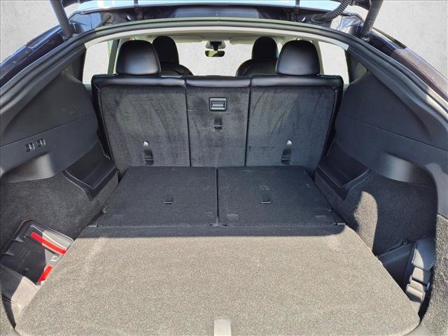 Used 2024 Tesla Model Y Long Range AWD/4WD image 6
