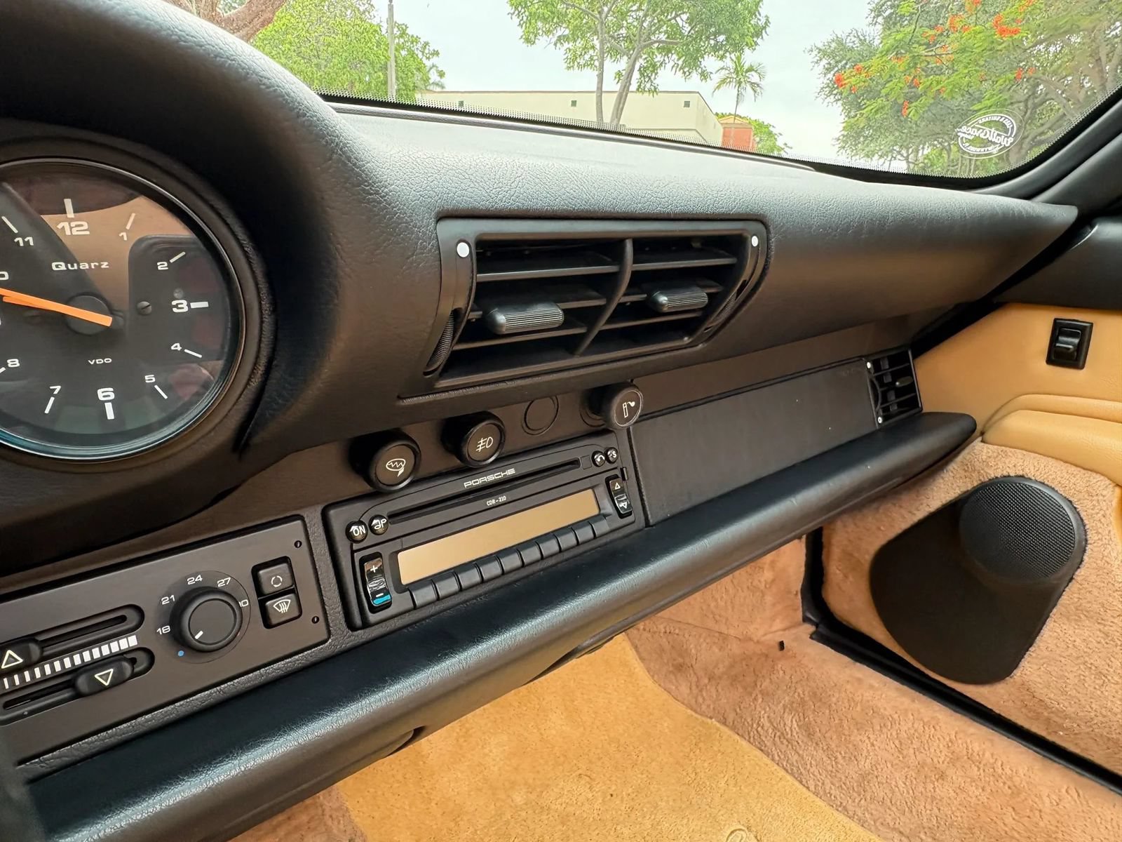 Used 1998 Porsche 911 Cabriolet image 35