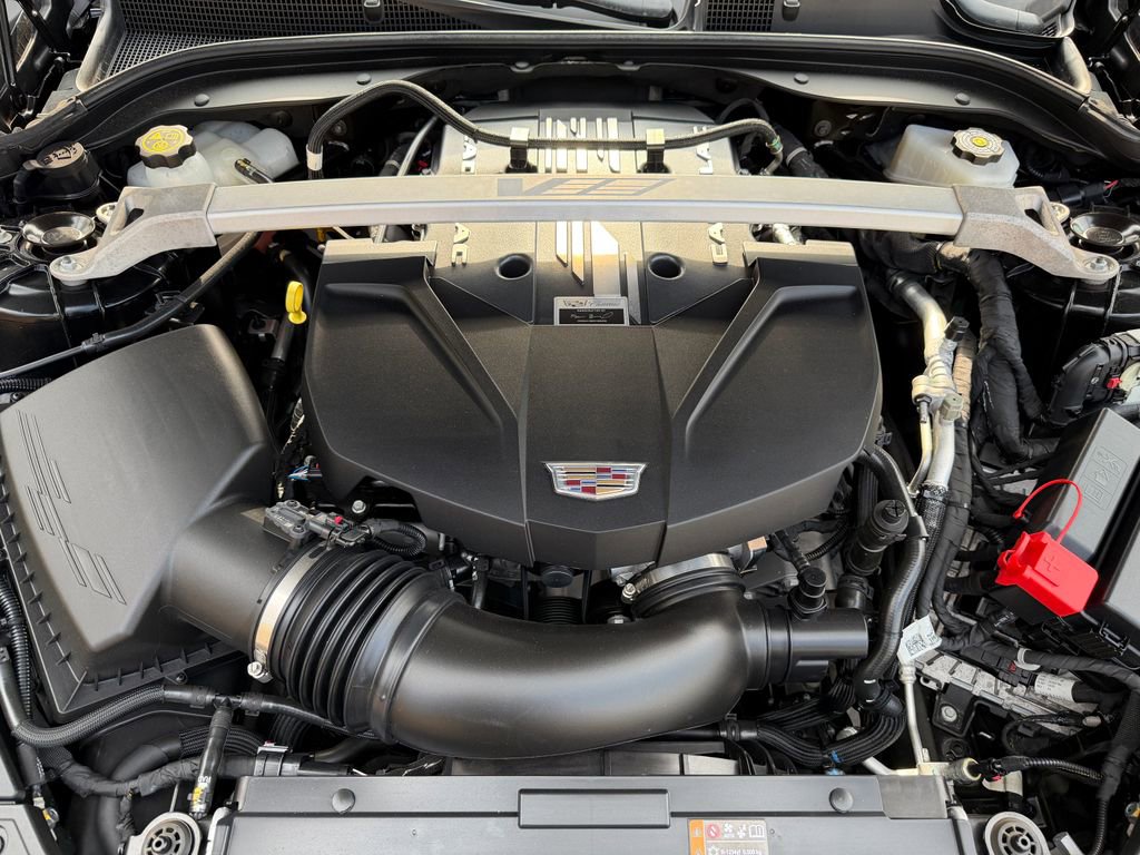 Used 2023 Cadillac CT5 V Blackwing w/ LPO, Blue Accent Package image 9