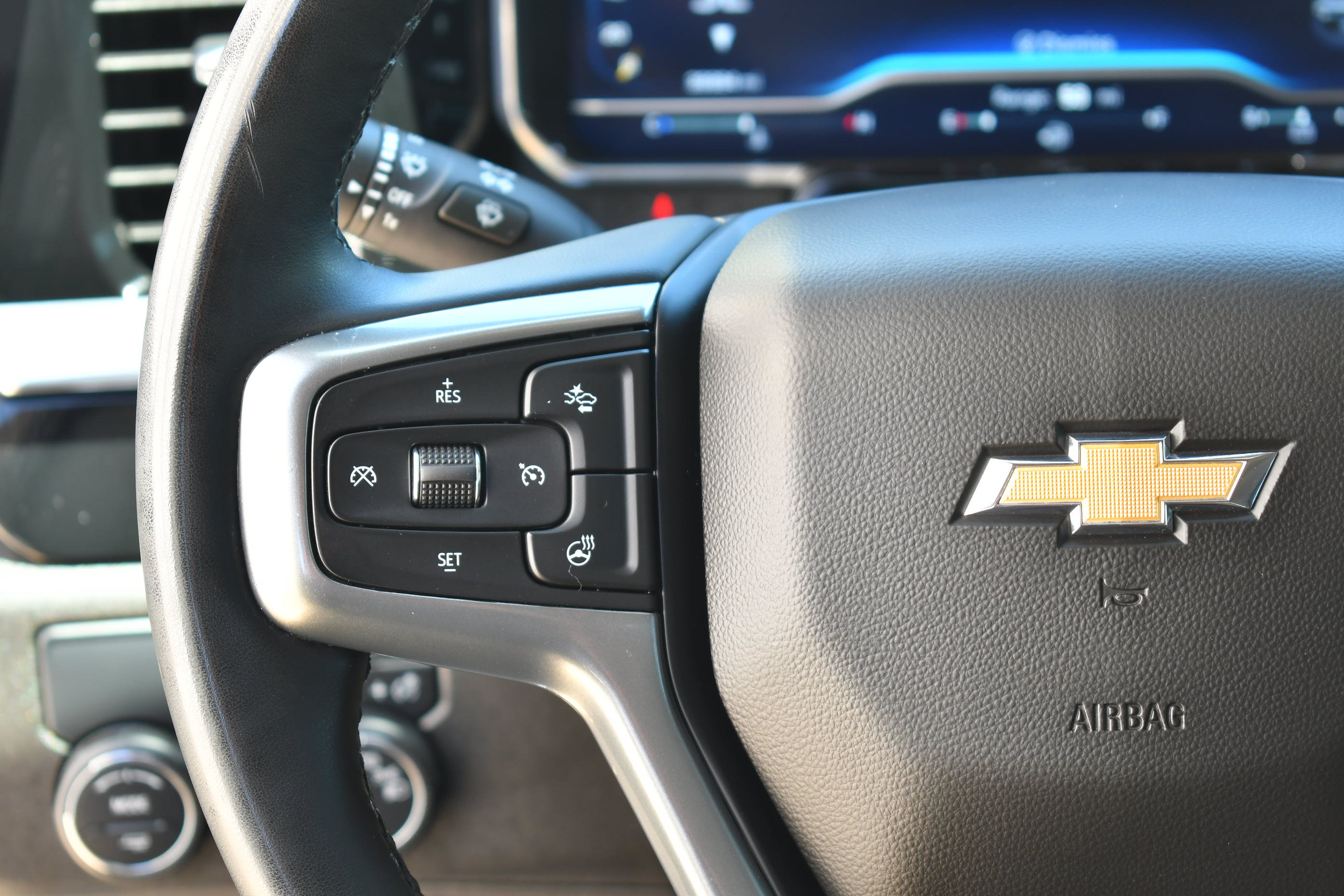 Used 2023 Chevrolet Silverado 1500 LT RWD image 18