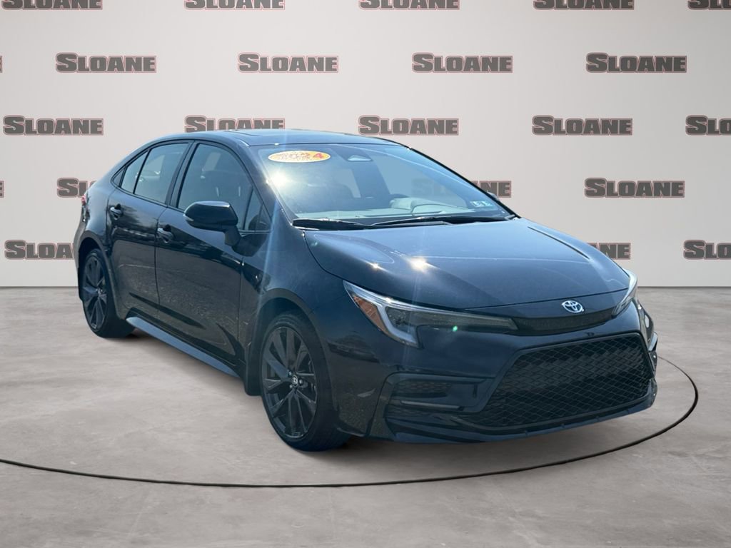 Used 2024 Toyota Corolla SE w/ SE Package image 7