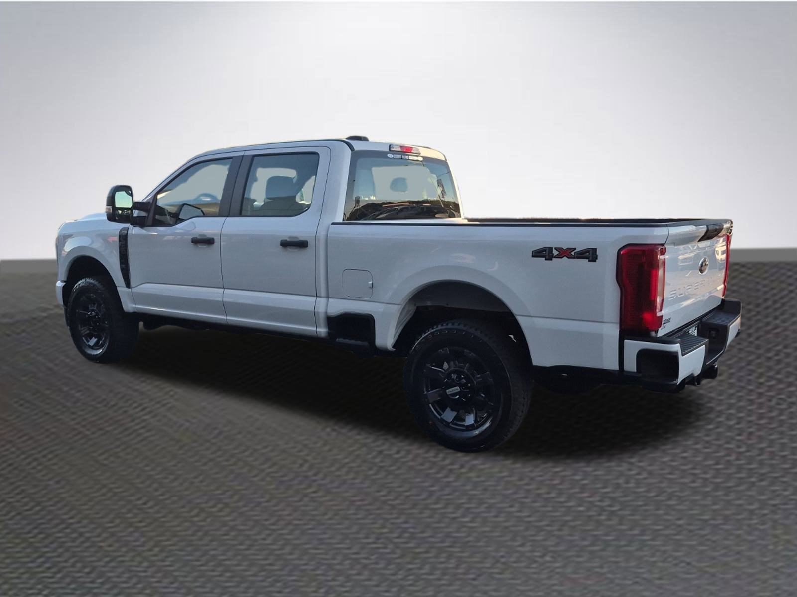 New 2026 Ford F250 4x4 Crew Cab Super Duty image 5