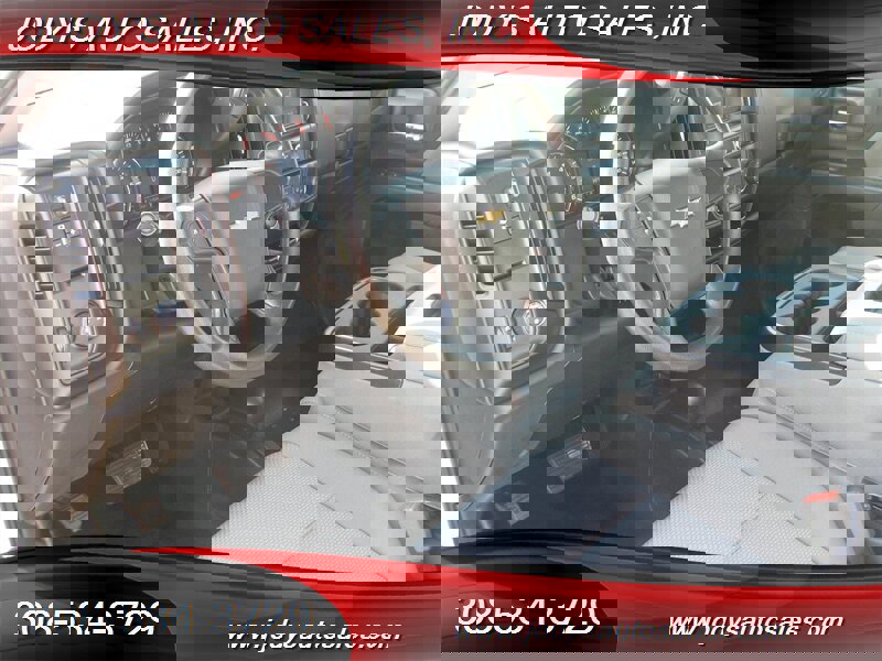 Used 2019 Chevrolet Silverado 2500 W/T image 2