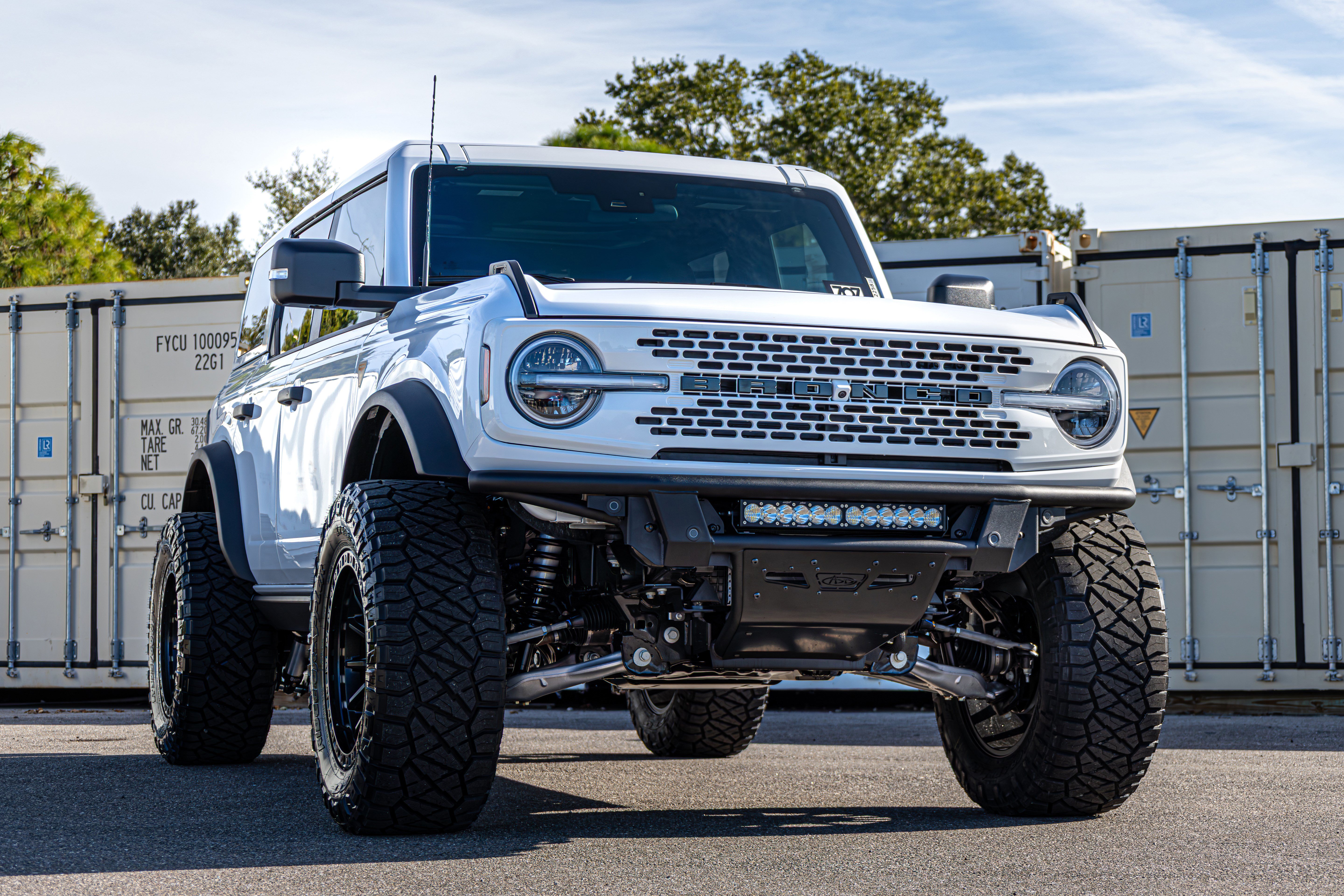 New 2025 Ford Bronco Badlands AWD/4WD image 1