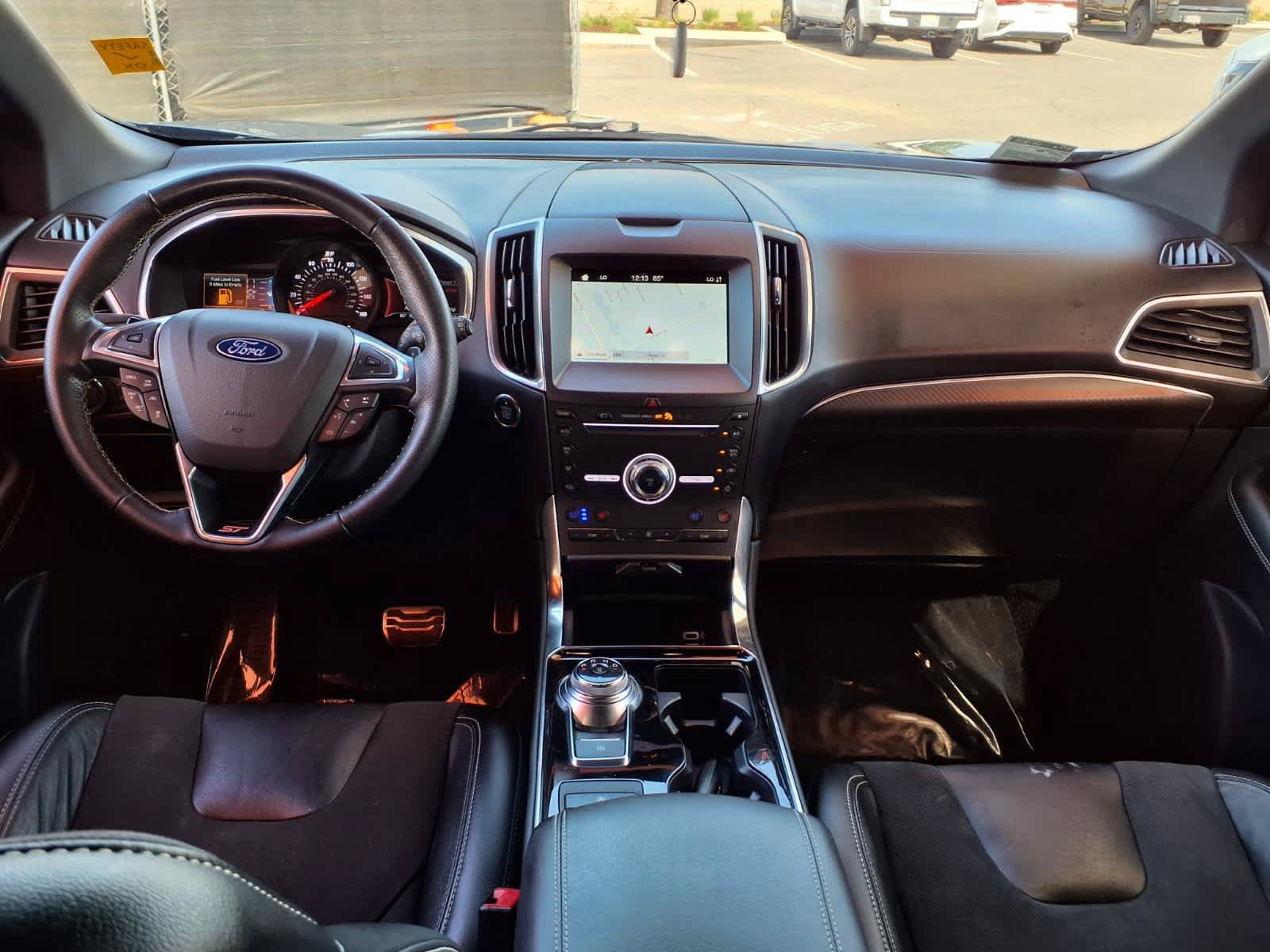 Used 2019 Ford Edge ST w/ Equipment Group 401A AWD/4WD image 15