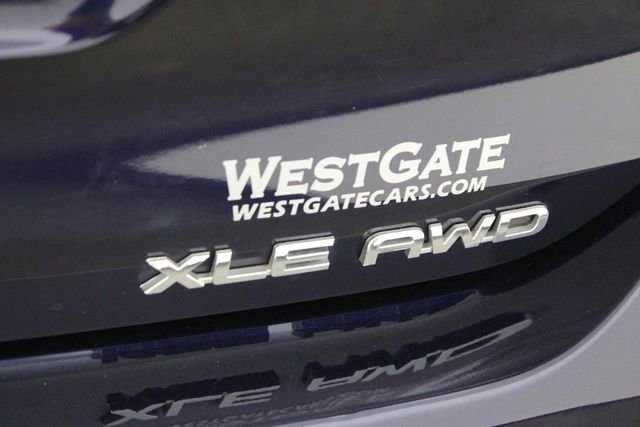 Used 2023 Toyota Highlander XLE image 41