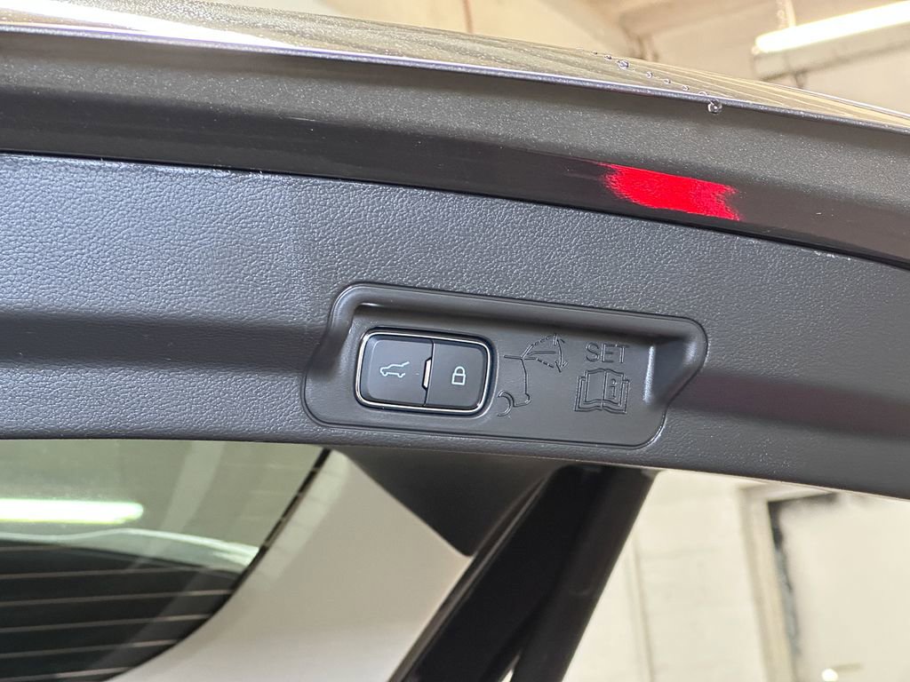 New 2026 Ford Explorer Active w/ Active Comfort Package image 16