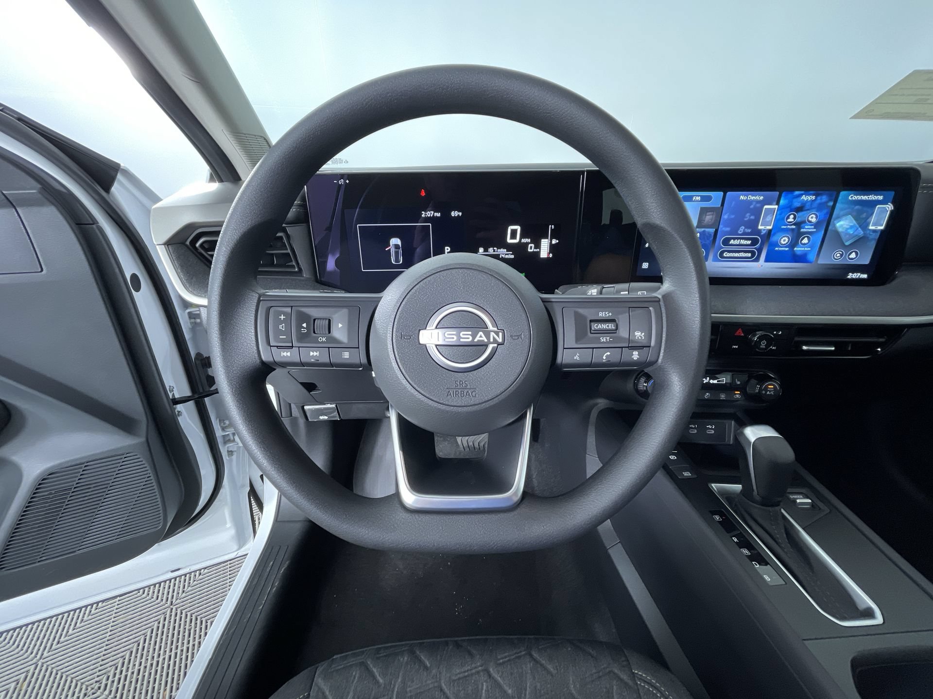 New 2026 Nissan Kicks SV w/ SV Premium Package AWD/4WD image 16