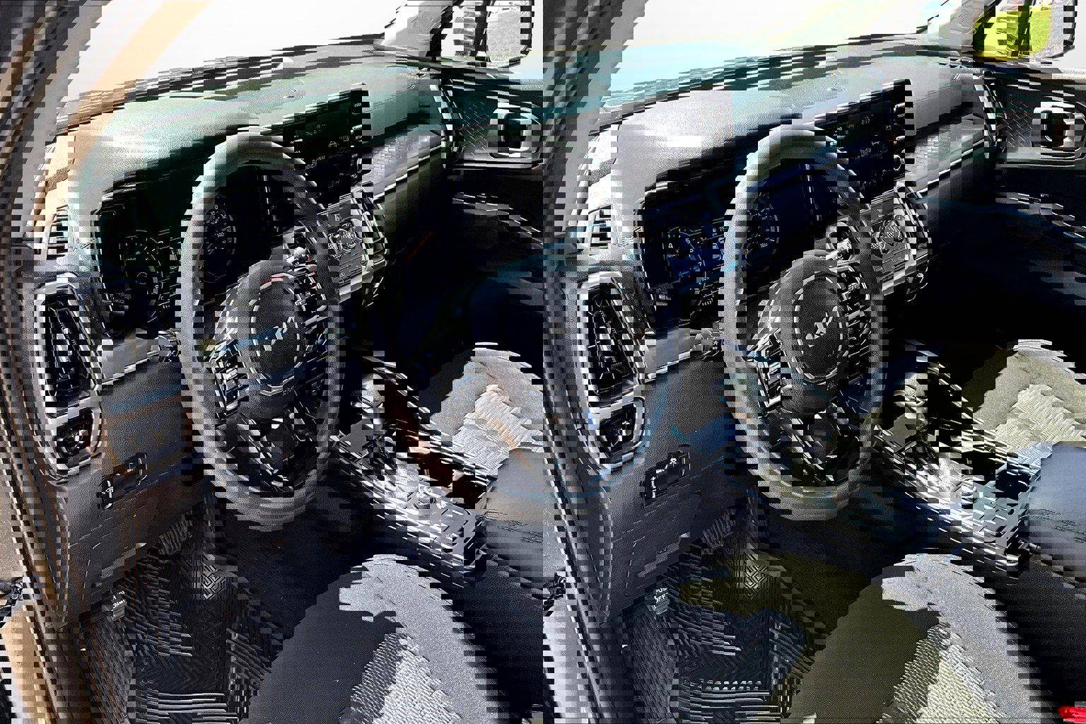 Used 2022 Kia Sorento LX image 20