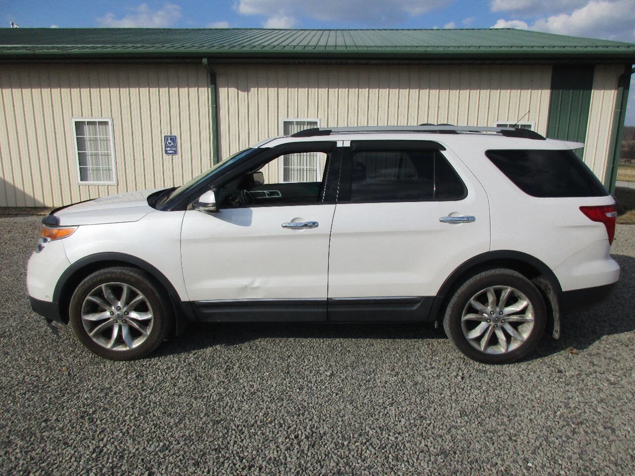 Used 2011 Ford Explorer Limited w/ 302A Rapid Spec Order Code image 9