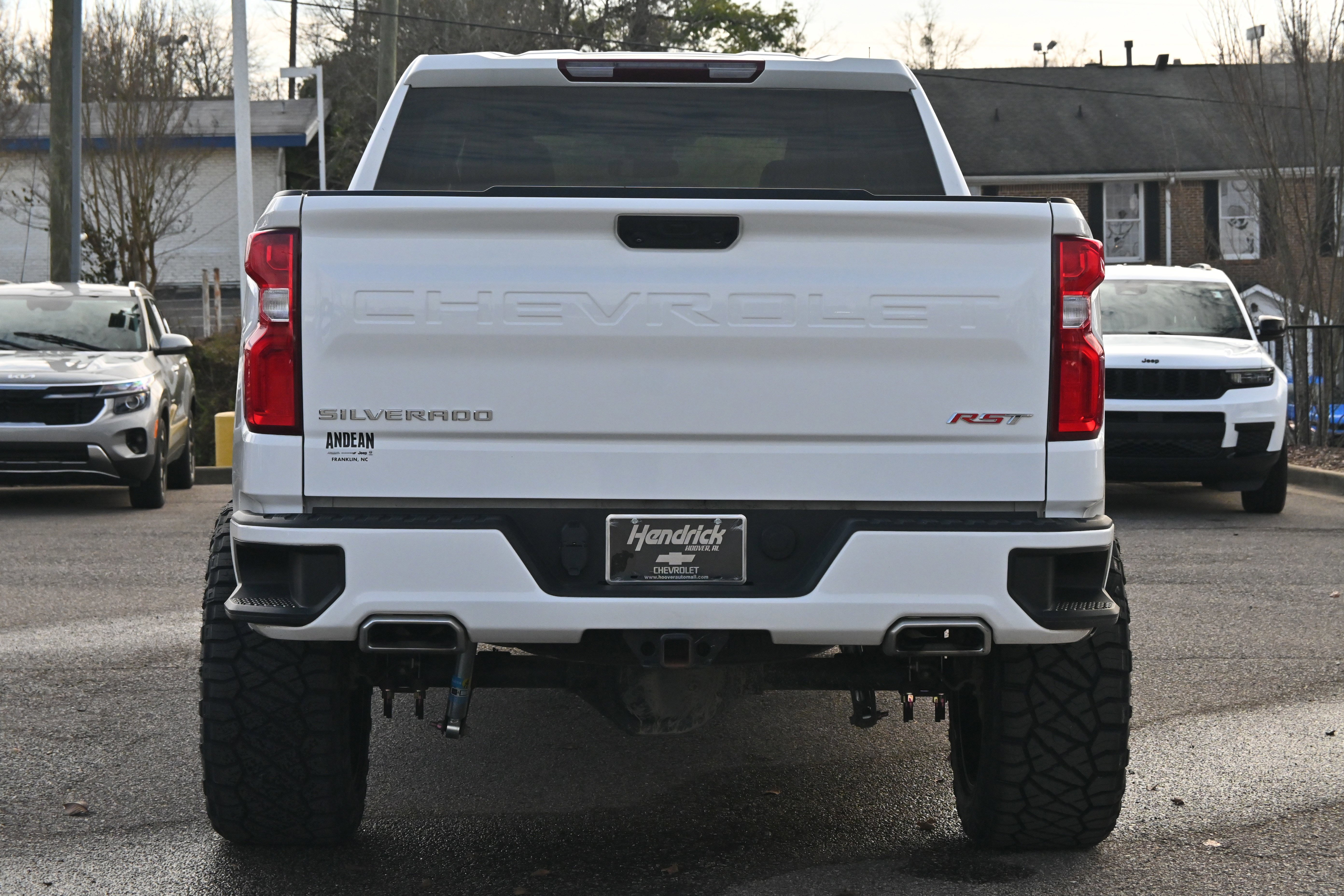 Used 2022 Chevrolet Silverado 1500 RST image 14