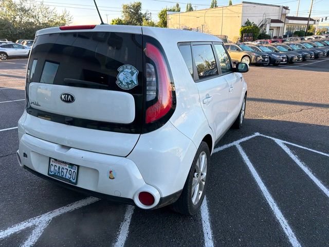 Used 2016 Kia Soul ! w/ Premium Package FWD image 8