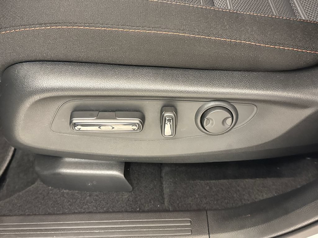 Used 2026 Honda CR-V Sport image 21
