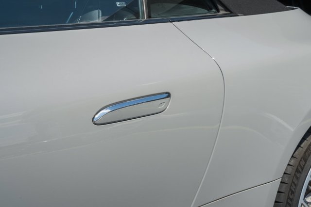 Used 2022 Mercedes-Benz SL 55 AMG 4MATIC w/ Driver Assistance Package image 19