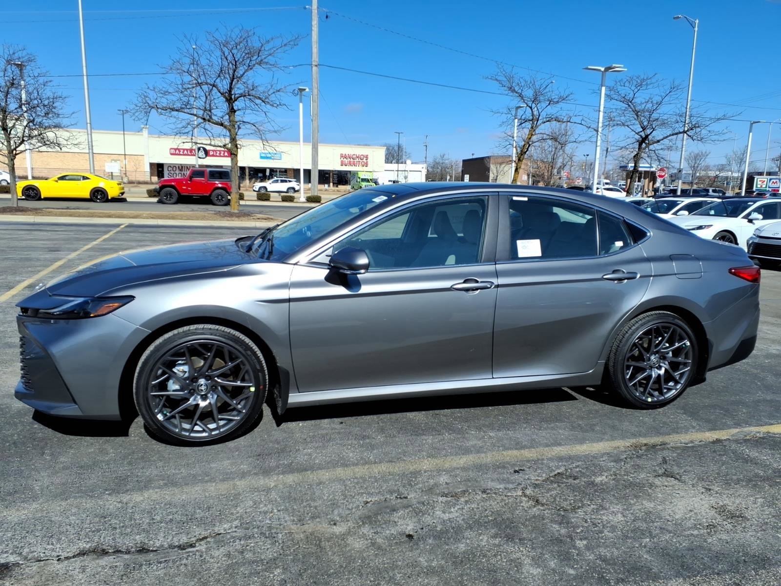 Used 2026 Toyota Camry XLE image 4