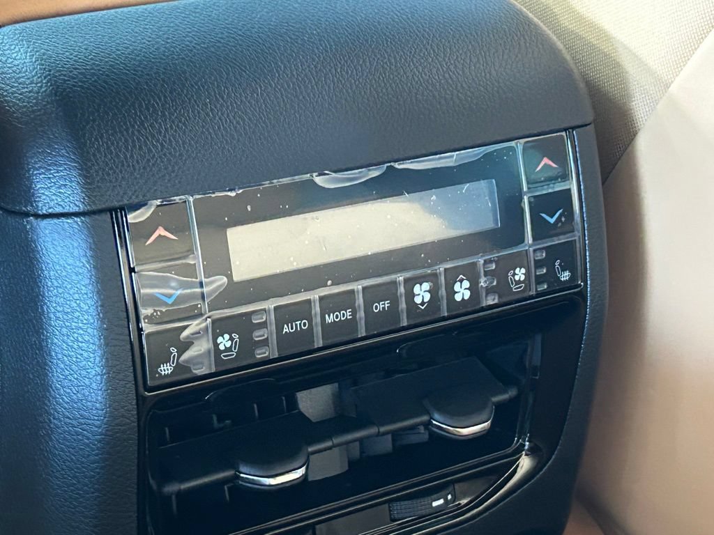 New 2025 Jeep Grand Cherokee Summit AWD/4WD image 39