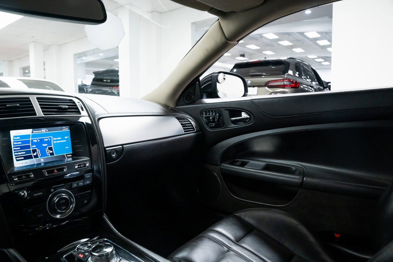 Used 2013 Jaguar XK Touring image 10