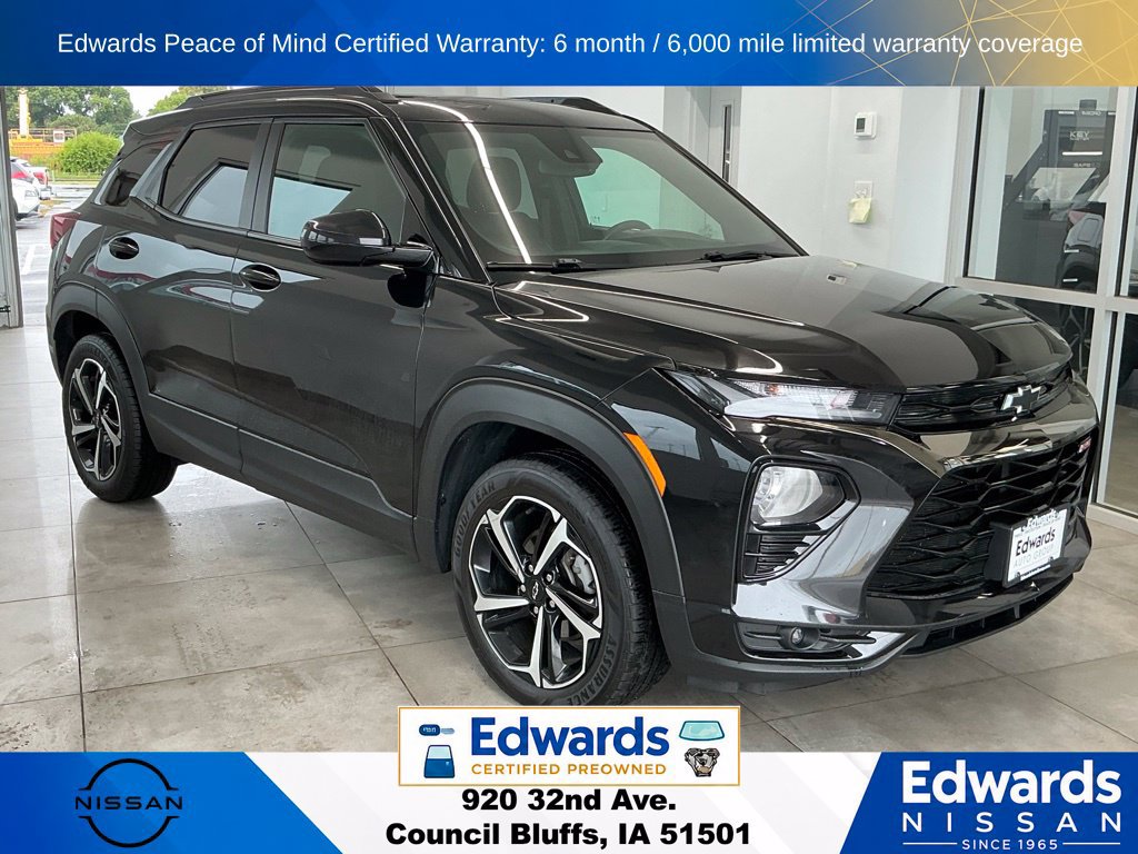 Used 2023 Chevrolet TrailBlazer RS w/ Sun and Liftgate Package AWD/4WD image 2