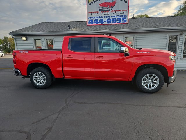 Used 2021 Chevrolet Silverado 1500 LT w/ Bed Protection Package image 2