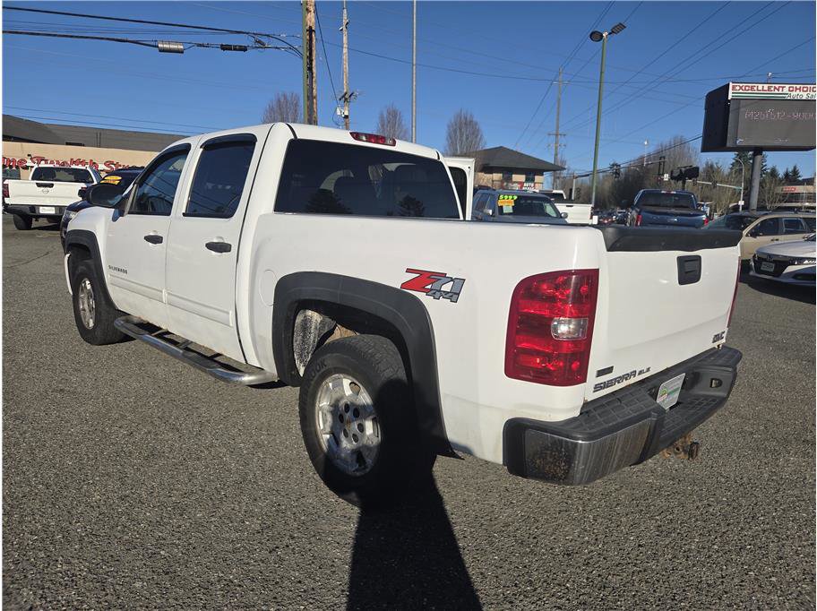 Used 2010 Chevrolet Silverado 1500 LT image 2
