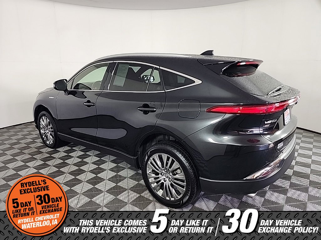 Used 2021 Toyota Venza XLE w/ Softex Package image 7