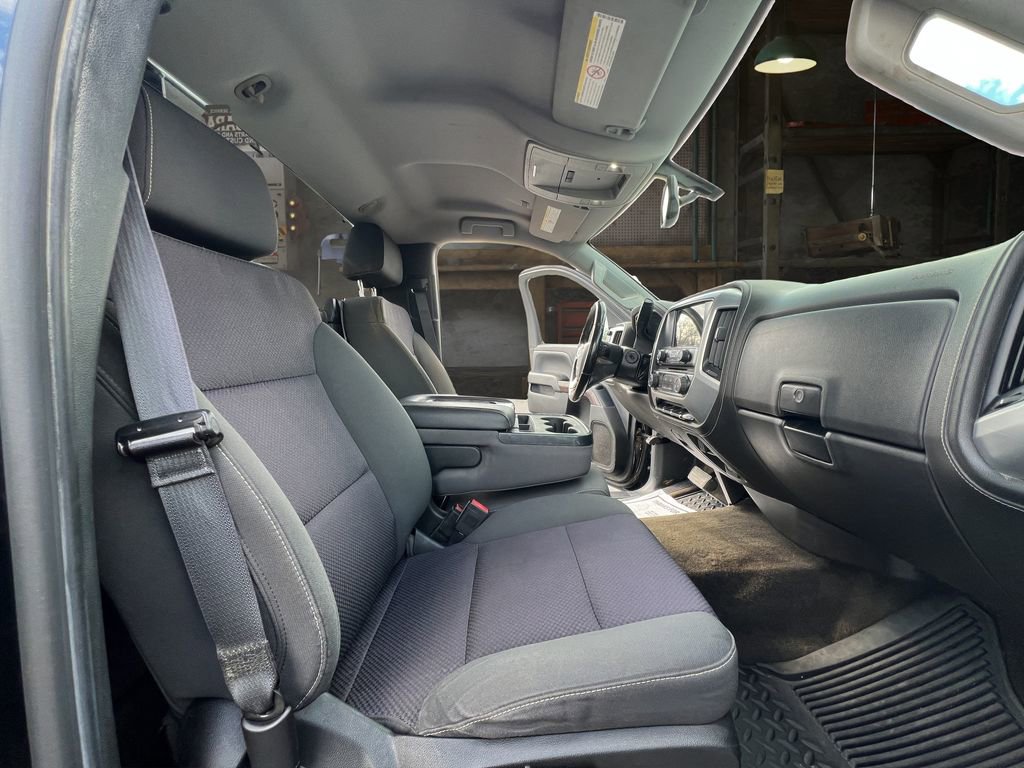 Certified 2018 GMC Sierra 2500 SLE w/ SLE Preferred Package image 14