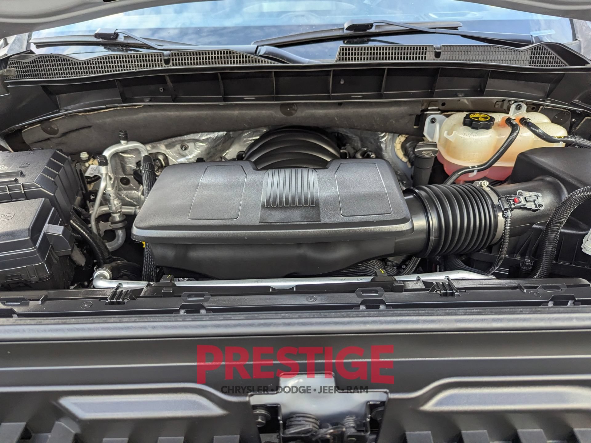 Used 2025 GMC Sierra 1500 Pro w/ Graphite Edition RWD image 30