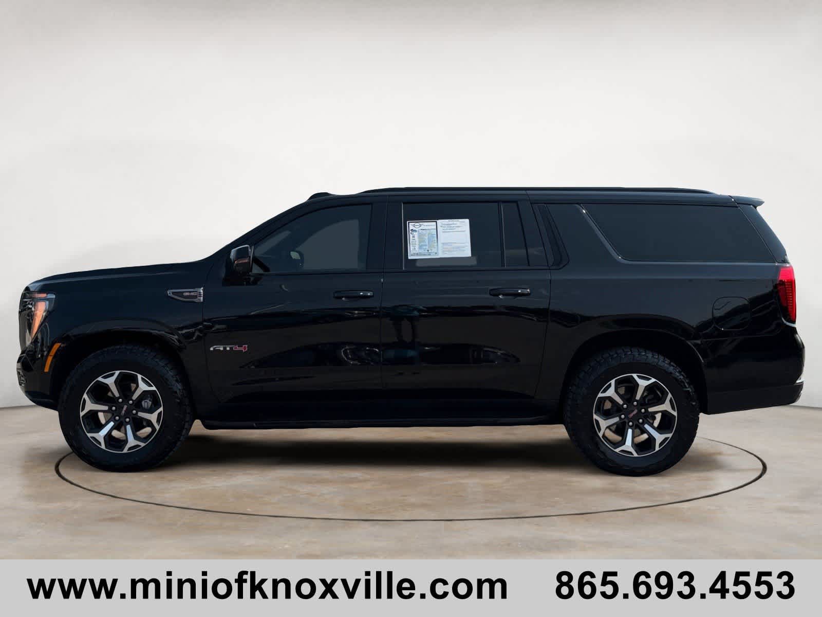 Used 2026 GMC Yukon XL AT4 AWD/4WD image 6