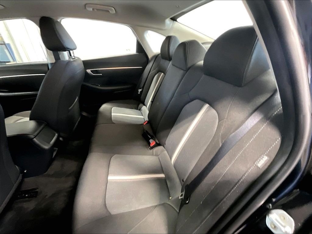 Used 2021 Hyundai Sonata SE FWD image 15