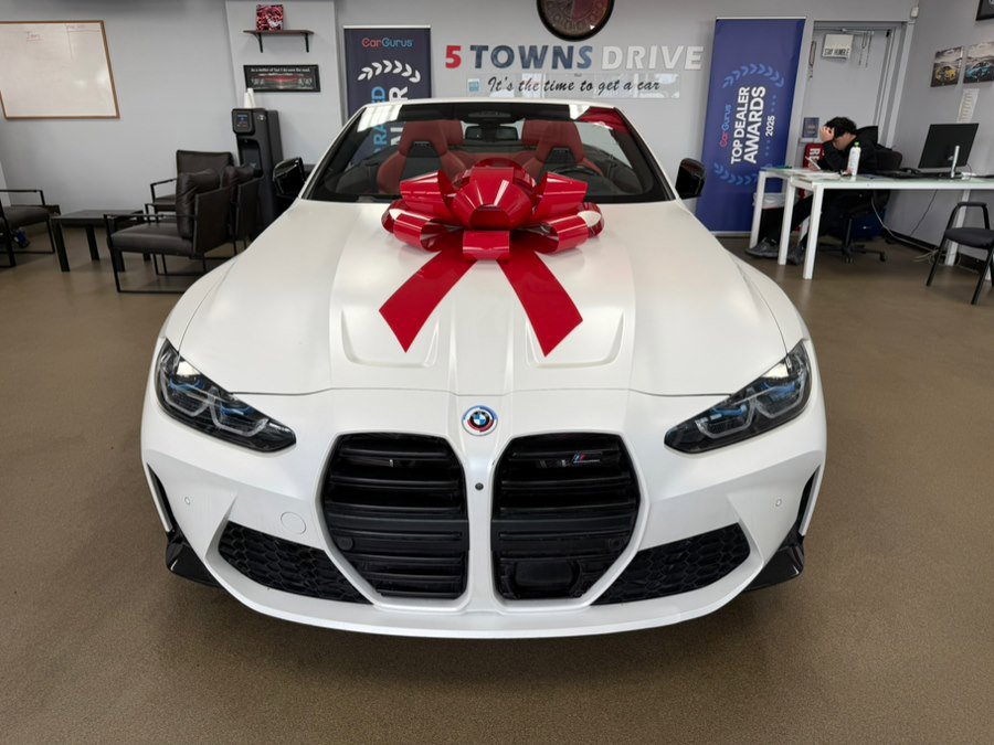 Used 2022 BMW M4 xDrive Competition AWD/4WD image 4