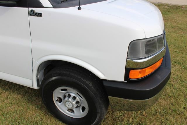Used 2014 Chevrolet Express 3500 Extended image 6