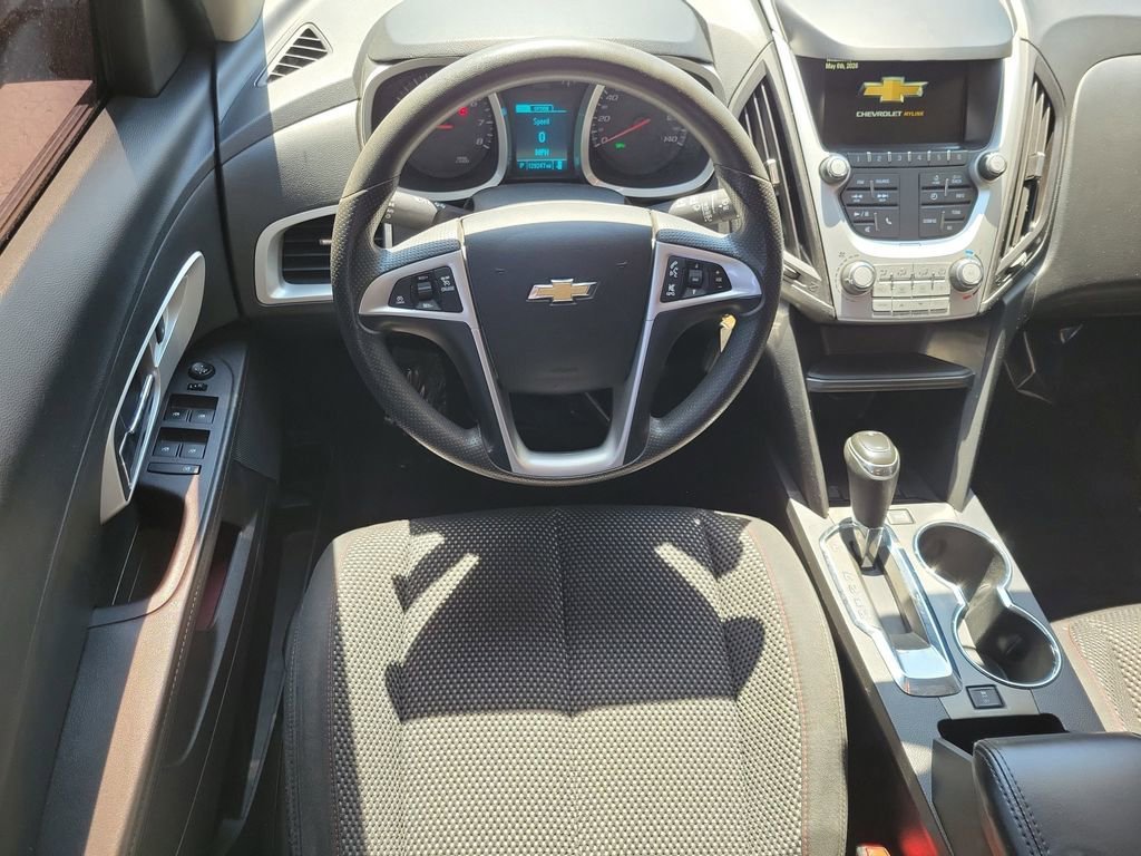 Used 2017 Chevrolet Equinox LT FWD image 12