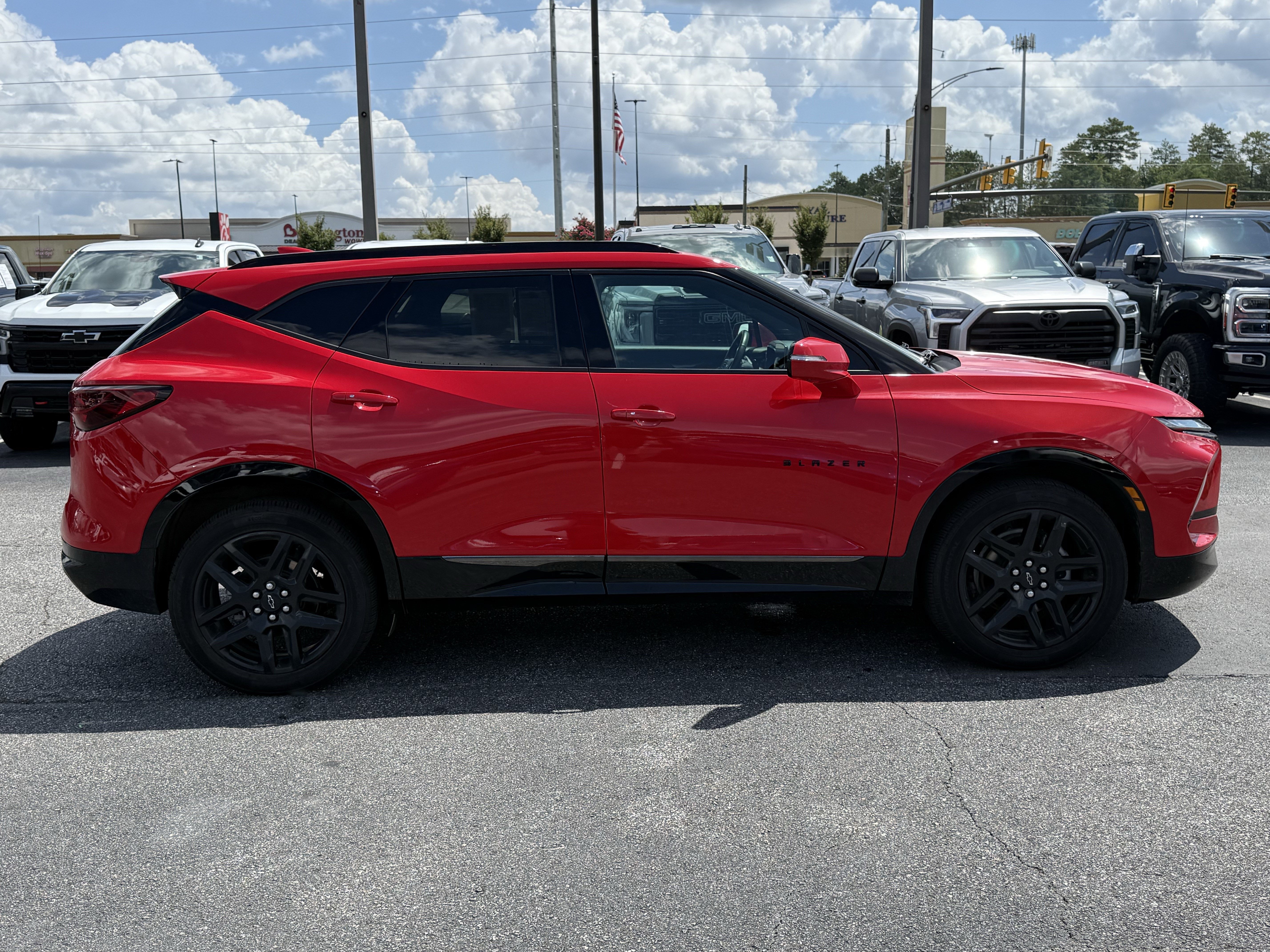 Used 2023 Chevrolet Blazer RS w/ Driver Confidence II Package FWD image 11