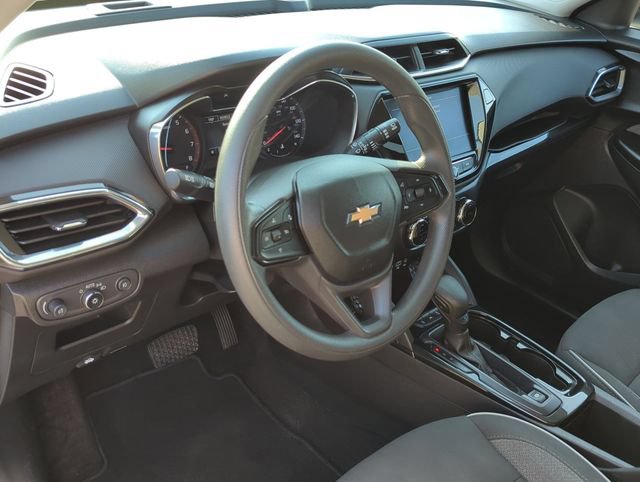 Used 2022 Chevrolet TrailBlazer LT w/ Convenience Package AWD/4WD image 12