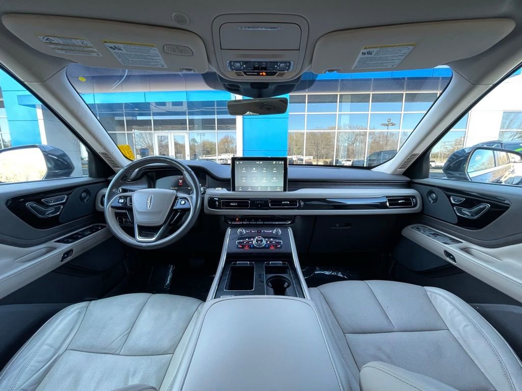 Used 2022 Lincoln Aviator Reserve w/ Elements Package Plus image 31