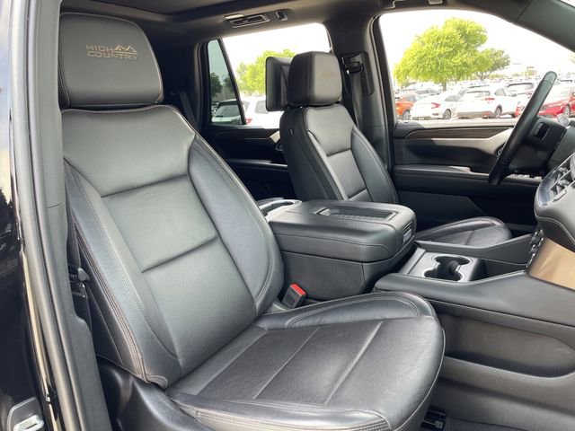 Used 2023 Chevrolet Tahoe High Country w/ Advanced Technology Package AWD/4WD image 28
