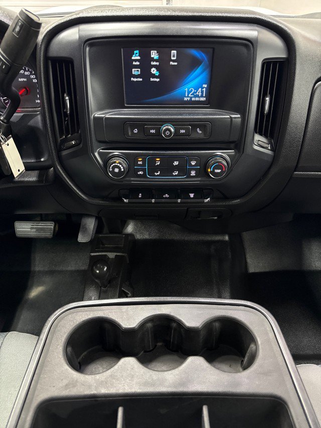 Used 2019 Chevrolet Silverado 2500 W/T AWD/4WD image 18