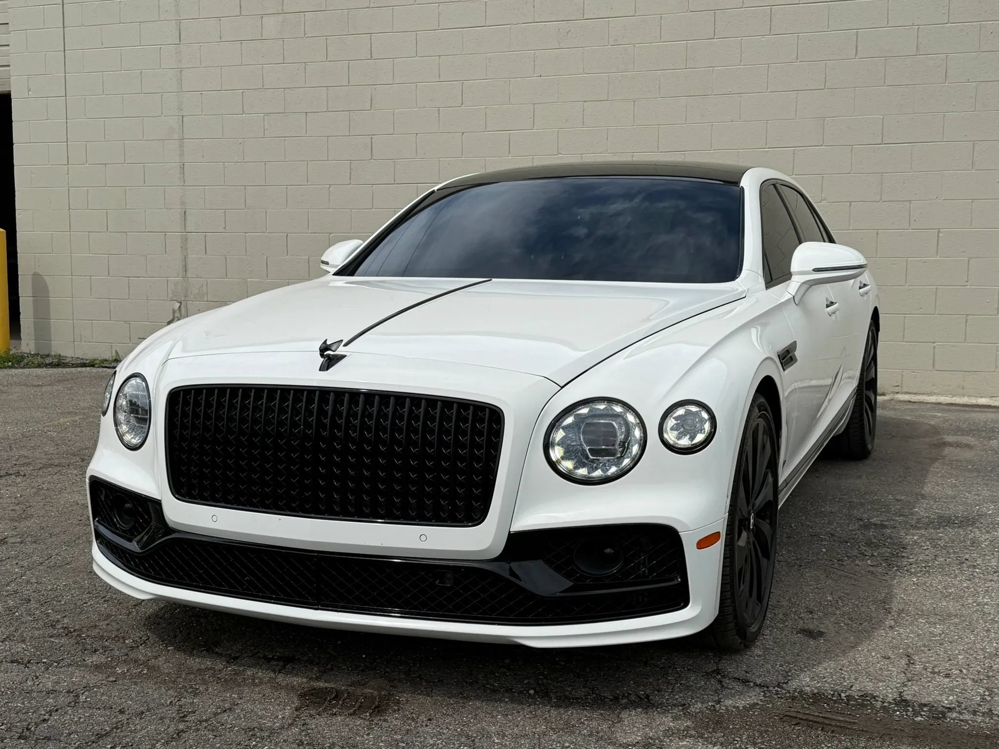 Used 2021 Bentley Flying Spur W12 AWD/4WD image 42