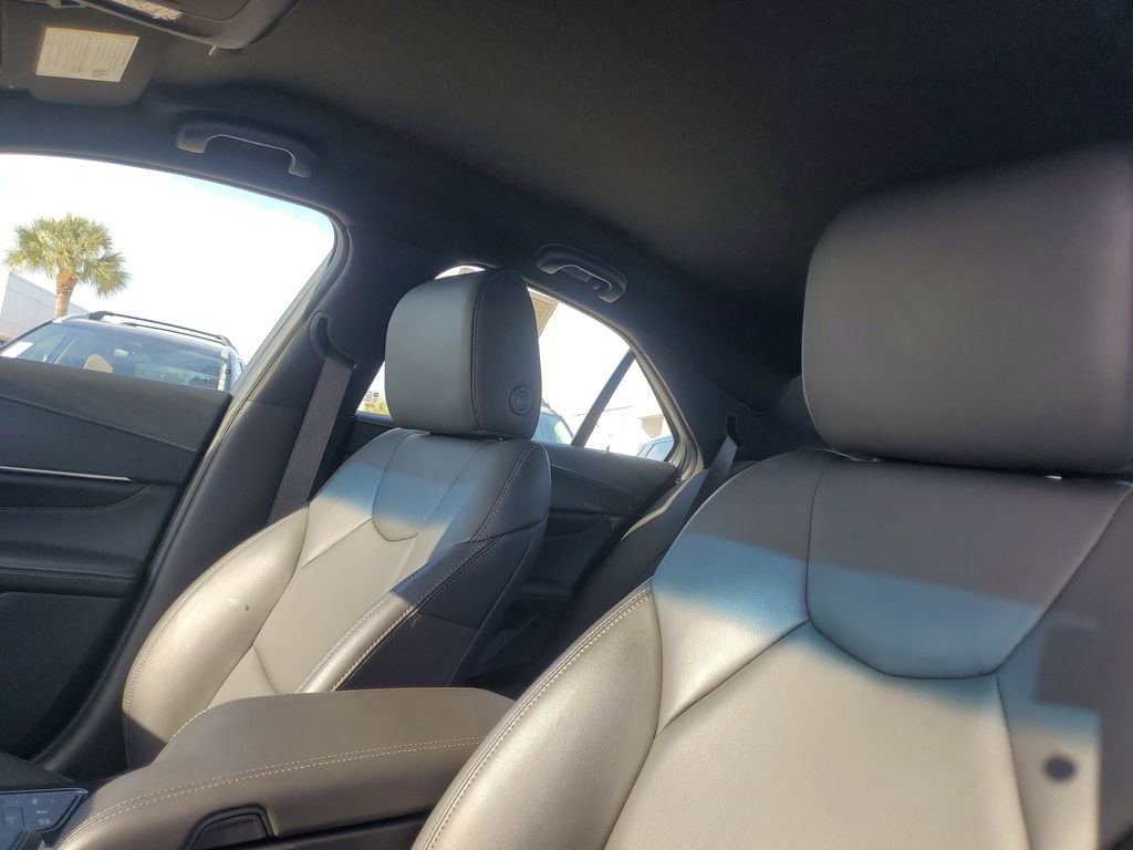 Used 2024 Cadillac CT4 Luxury image 23