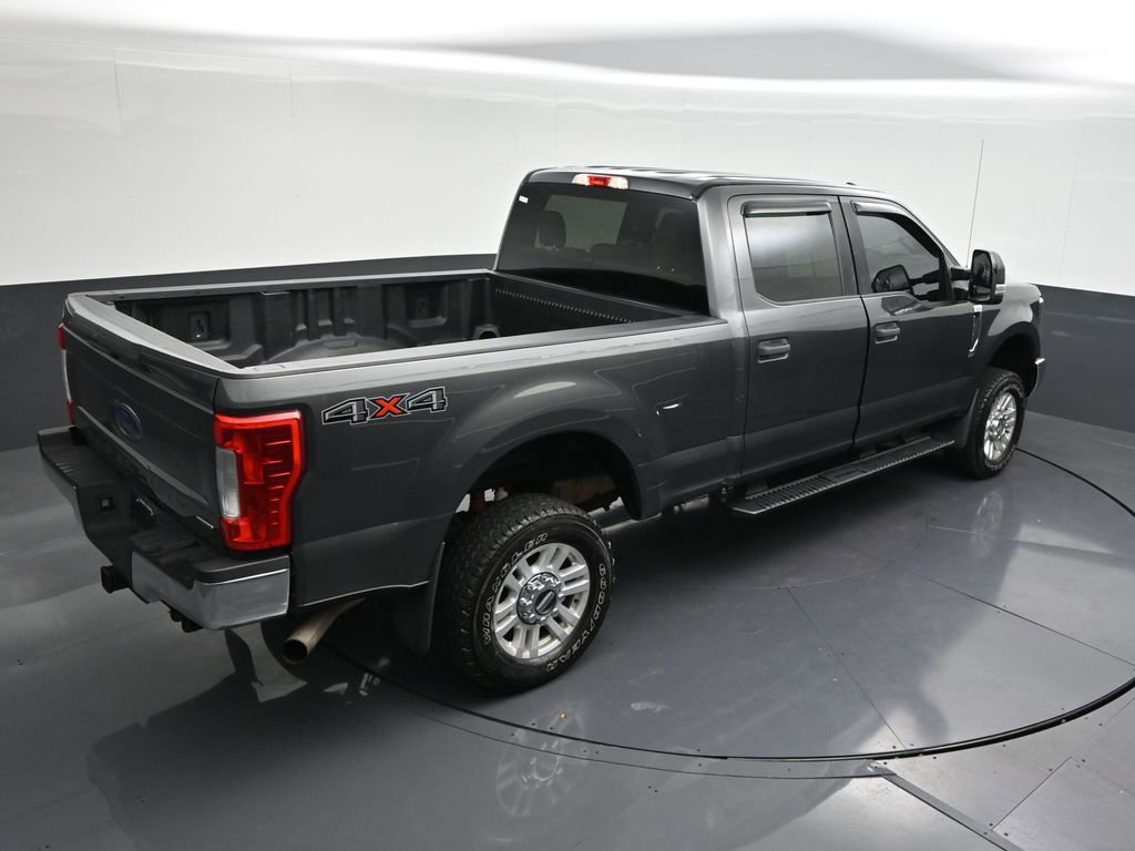 Used 2019 Ford F250 XLT w/ Snow Plow Prep Package image 19