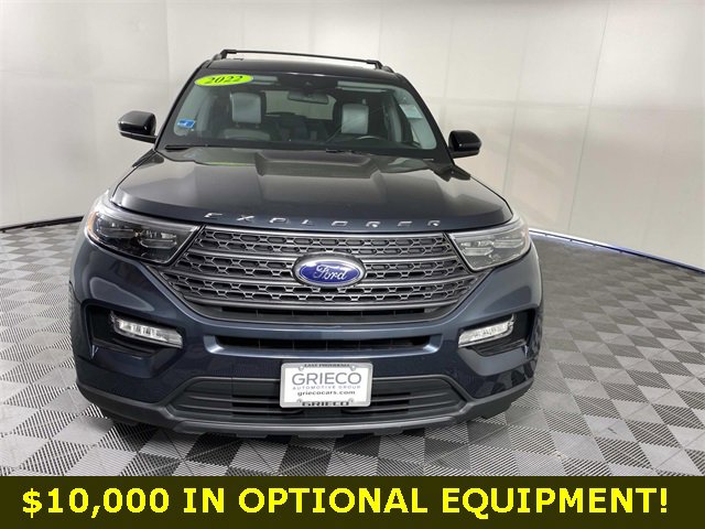 Used 2022 Ford Explorer XLT w/ Equipment Group 202A image 11