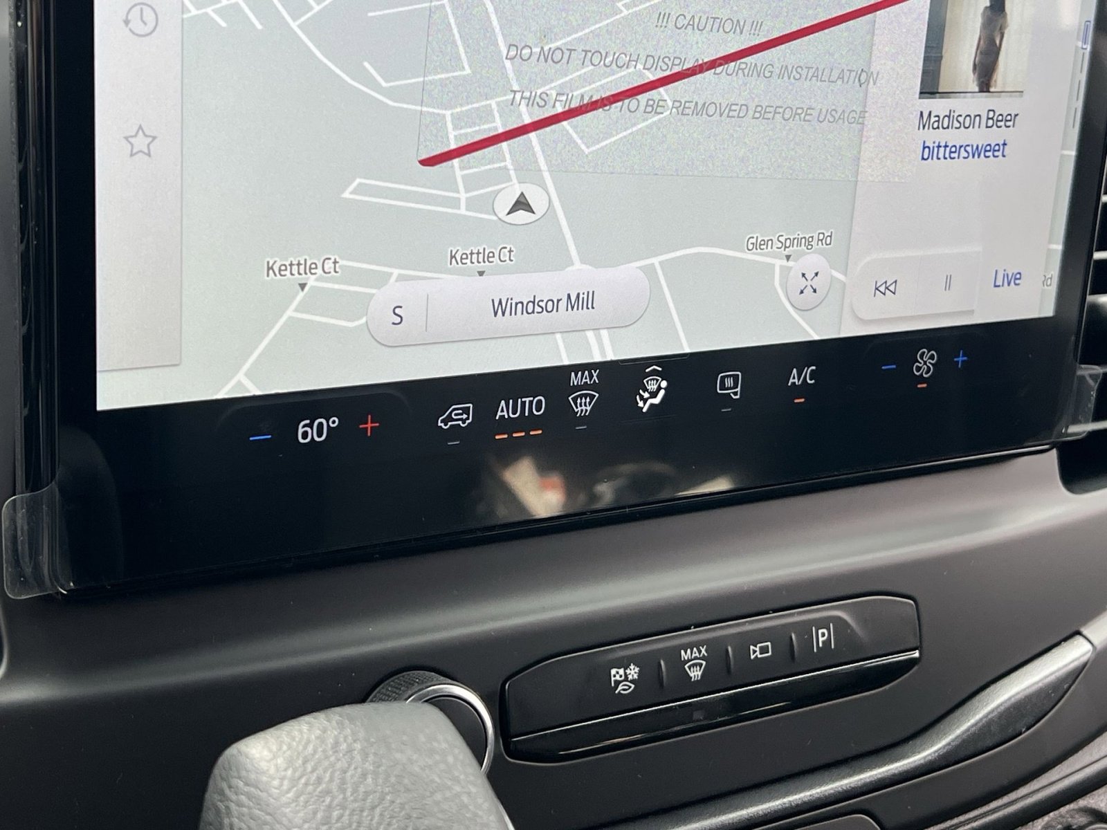 New 2026 Ford Transit 250 148 Medium Roof Extended AWD w/ Load Area Protection Package image 20