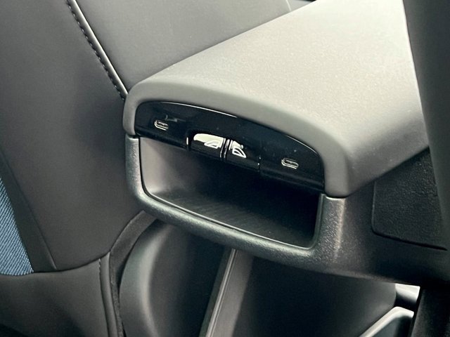 New 2026 Volvo EX30 Plus image 12