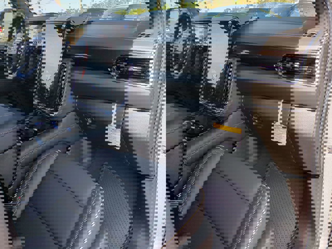 New 2026 GMC Yukon Elevation image 30